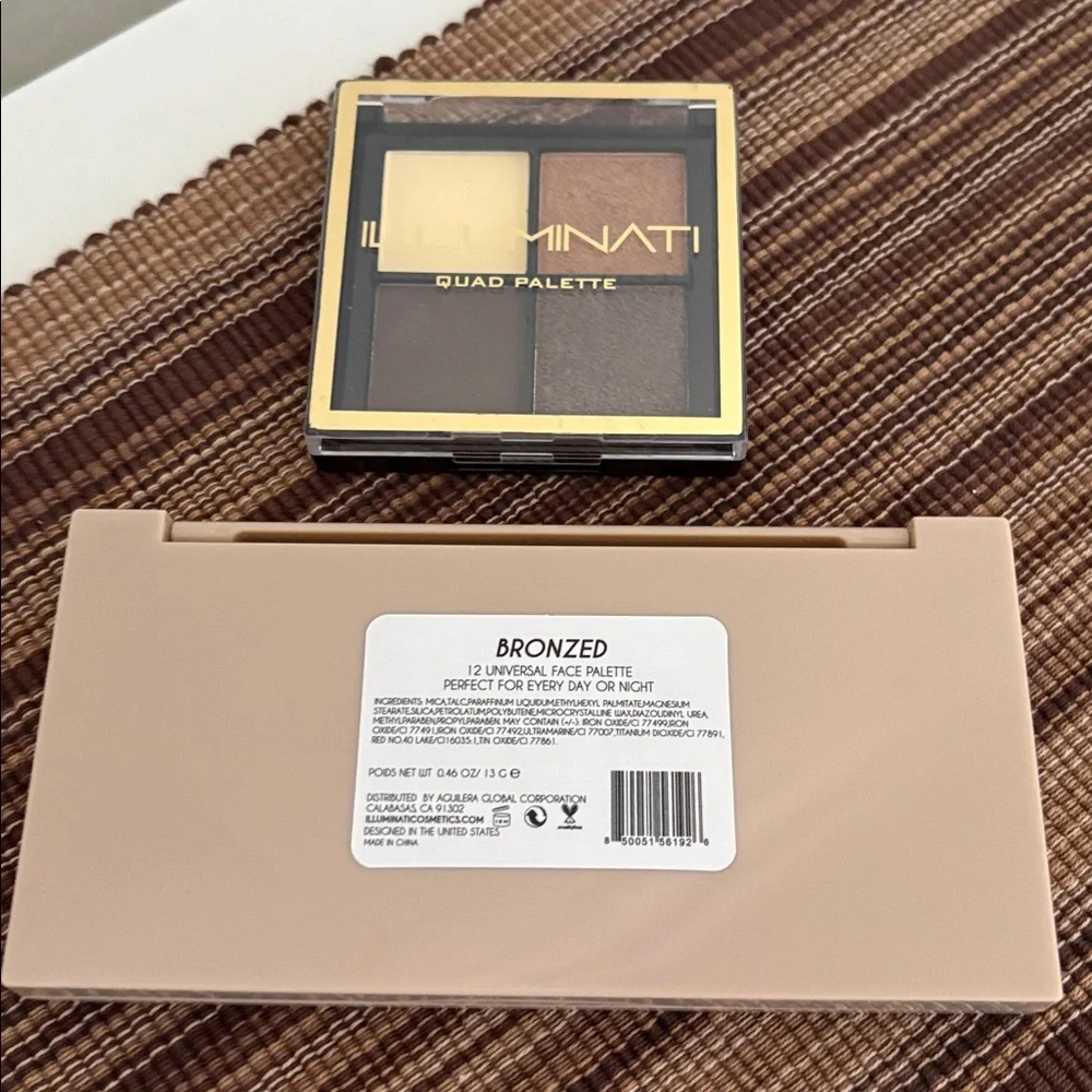 Luxurious‎ Matte and Shimmer Eyeshadow Palette